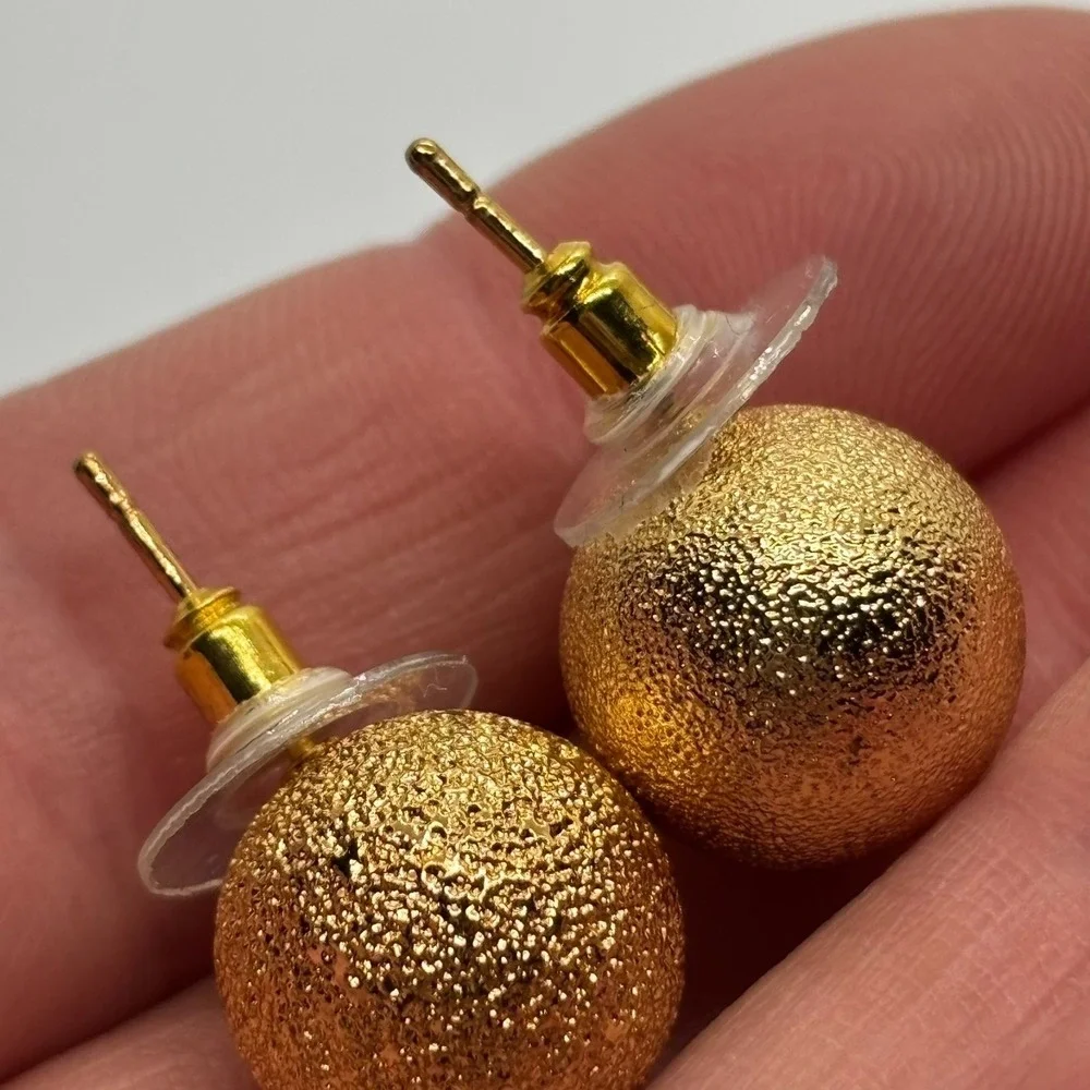 Earring Lot Gold Tone Pierced Baubles‎ and Hoops Some Vintage